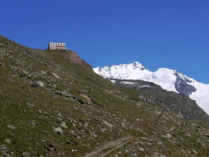 Tasch Hut